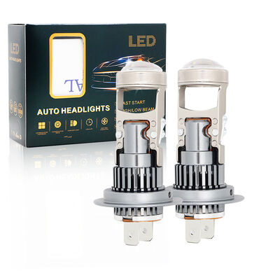 Dual Function LED Projector Headlights 2000LM Mini Led Projector Lens IP67 Rating